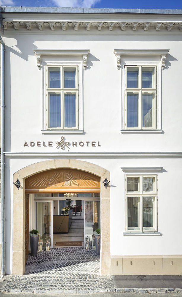 Adele Boutique Hotel Pécs Exterior foto